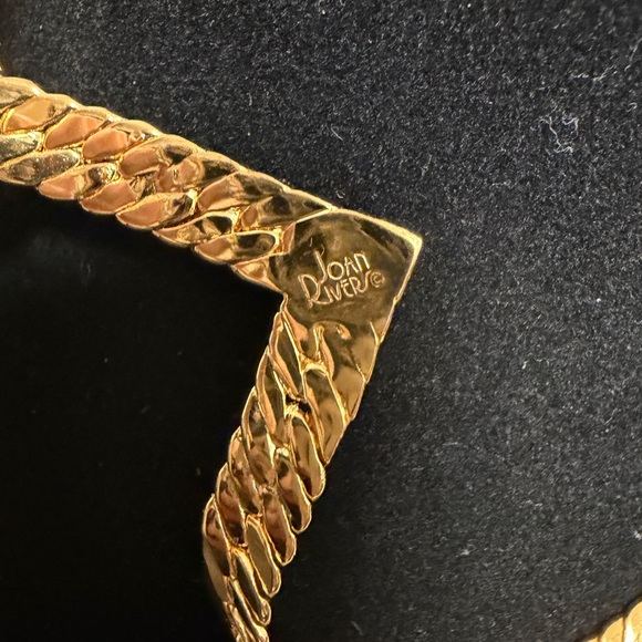 Joan Rivers interchangeable gold necklace with matching stud earrings - Picture 5 of 7